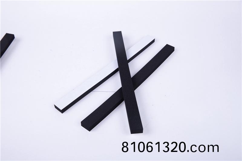 CR減震(zhen)保溫條