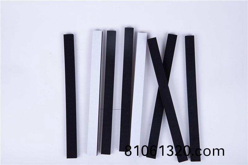 CR減震保(bao)溫條